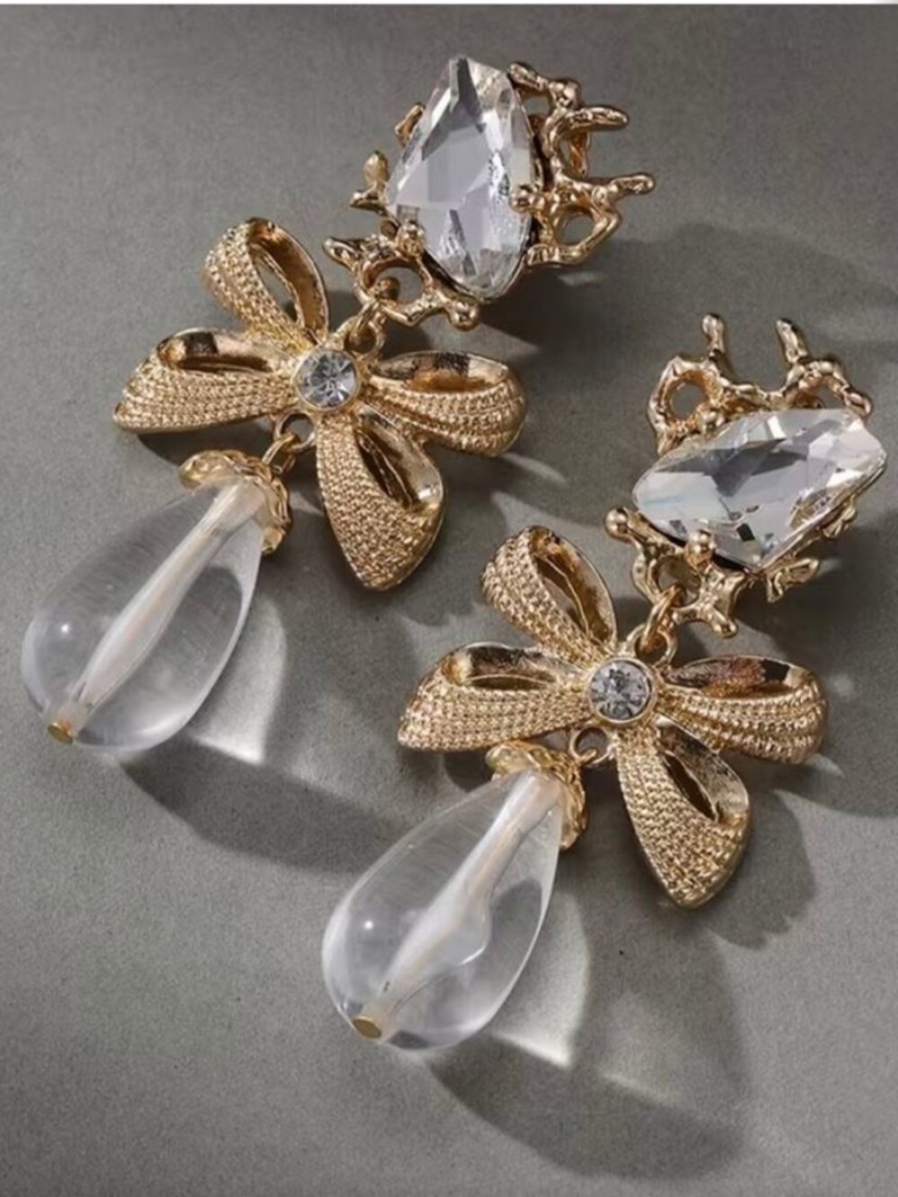 Retro Acrylic and Rhinestone Drop Pendant Earring Clip On